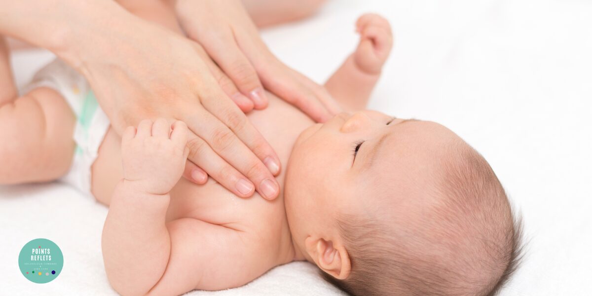 Tuina pédiatrique sur bébé